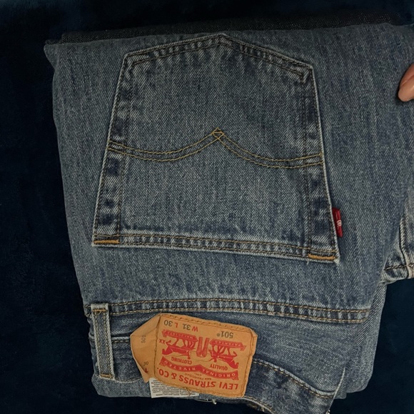 Levi's Blue Slim Jeans with Classic Design - Picture 11 of 13